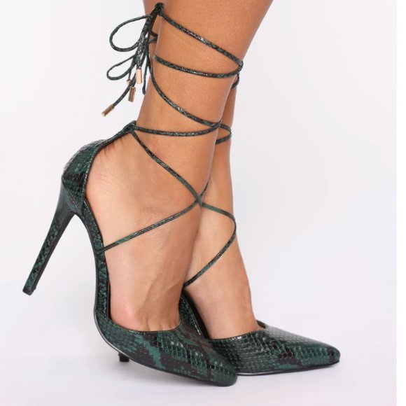 Fashion Nova Green & Black Snake Skin High Heels🐍 - Picture 4 of 4